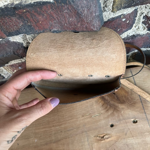 Vintage mini crocodile style leather purse/belt purse - Picture 4 of 11